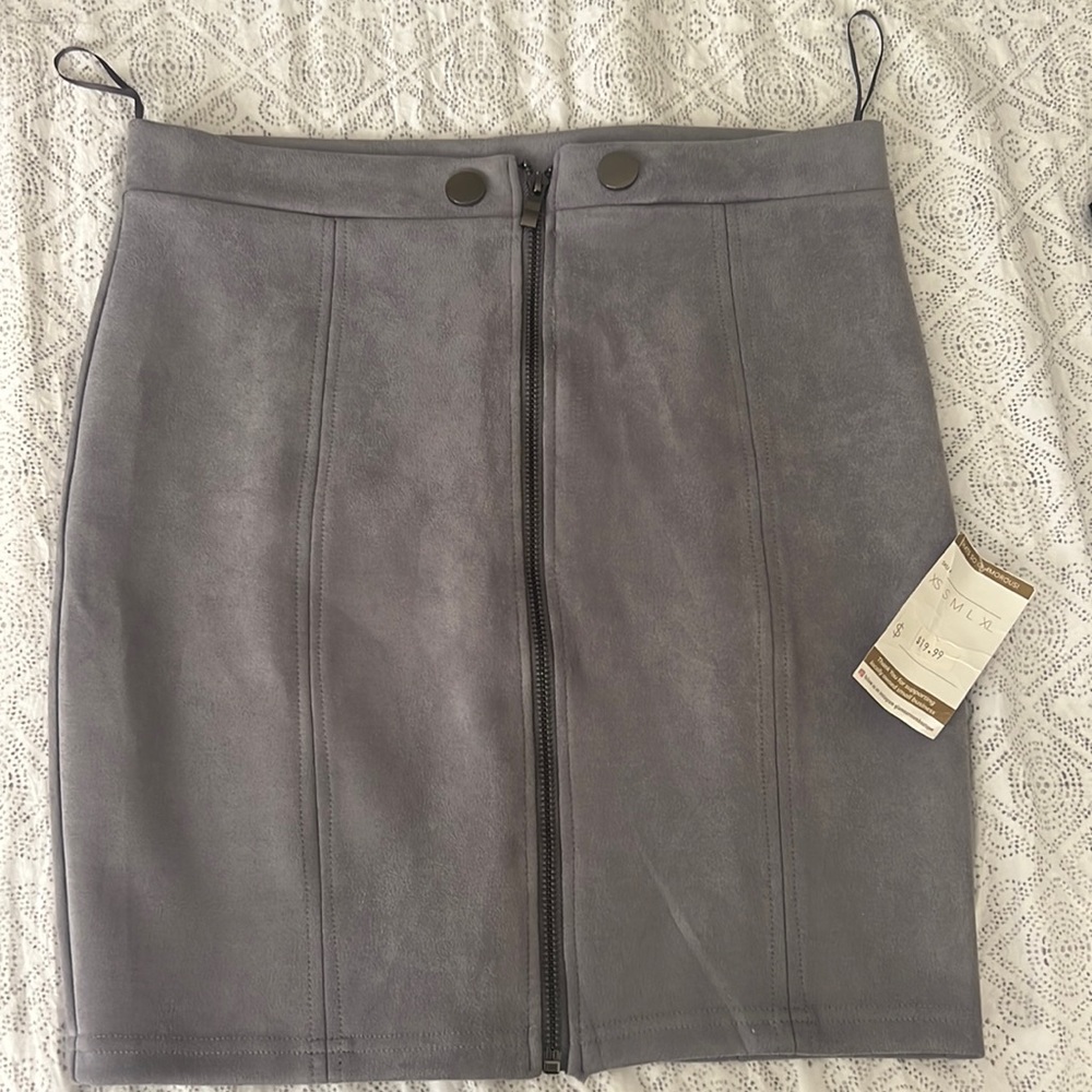 New grey skirt